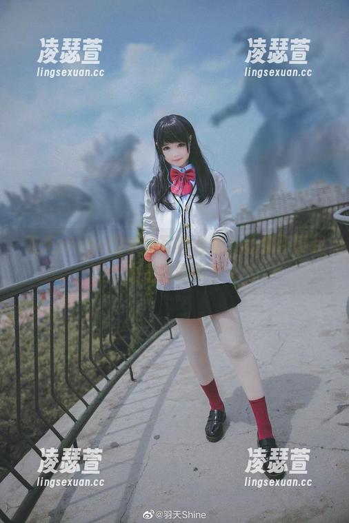 羽天shine 羽天shine的学妹写真合集,让我怀疑我也是她同学?