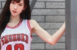 腐团儿Ikaros为清纯，原图里小雀斑像极了撒娇的颜值高峰！