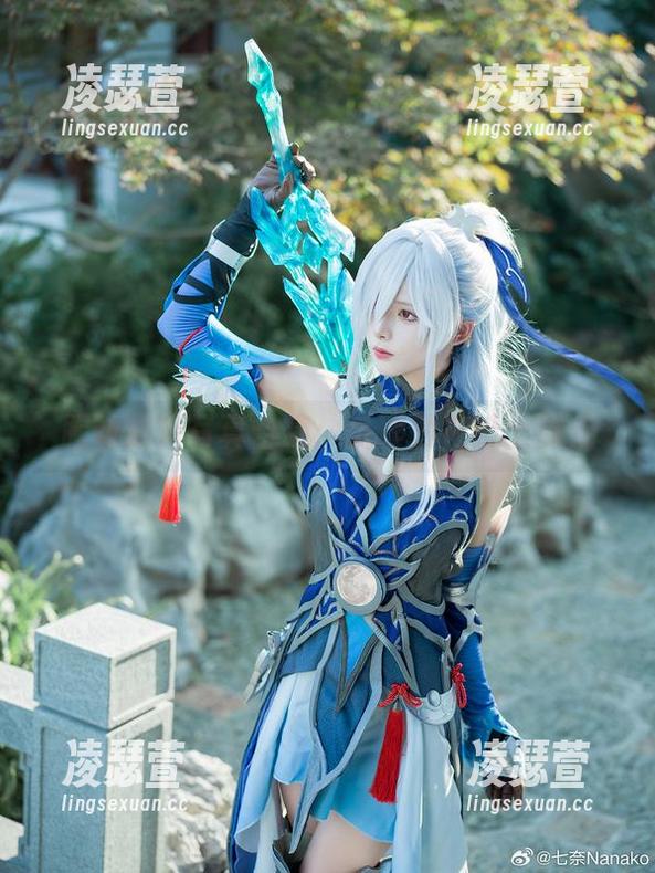 腥味猫罐写真合集：魔理沙在纸上游走