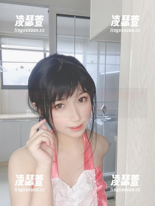 芋圆侑子 “芋圆侑子小野猫”合辑,瞬间被她的气息俘获。照片太会放电。