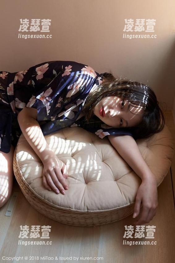 蜜桃社-露西Lucy 蜜桃社 - 露西Lucy的纯白图集,谁说白色无聊了?