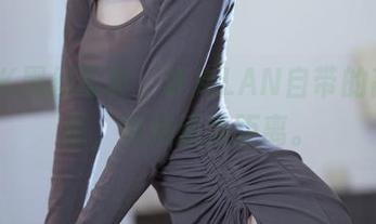 教室JK黑丝写真，许岚LAN自带的高清魅惑，保持适当距离。