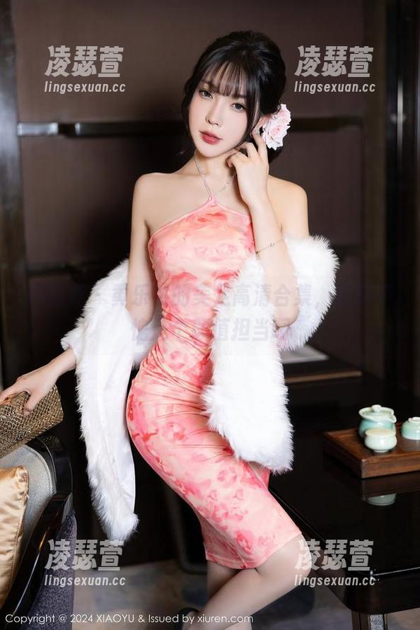 语画界-黄乐然 语画界 - 黄乐然的美足高清合集,果然不愧是个颜值担当啊