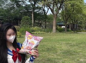 微密圈 – 软妹小九九的时尚小花园——碎花旗袍套图，快来闻闻这“时光香气”！