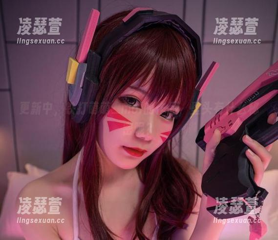 铁打萌萌_moi 更新中,铁打萌萌_moi的作品,里头有什么秘密呢?