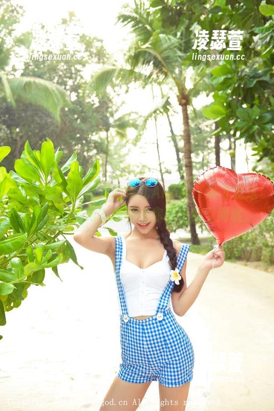 青豆客-子纯儿Annie 青豆客 - 红裙和子纯儿Annie,谁才是这组图片的主角?原图给你思考的空间哦。
